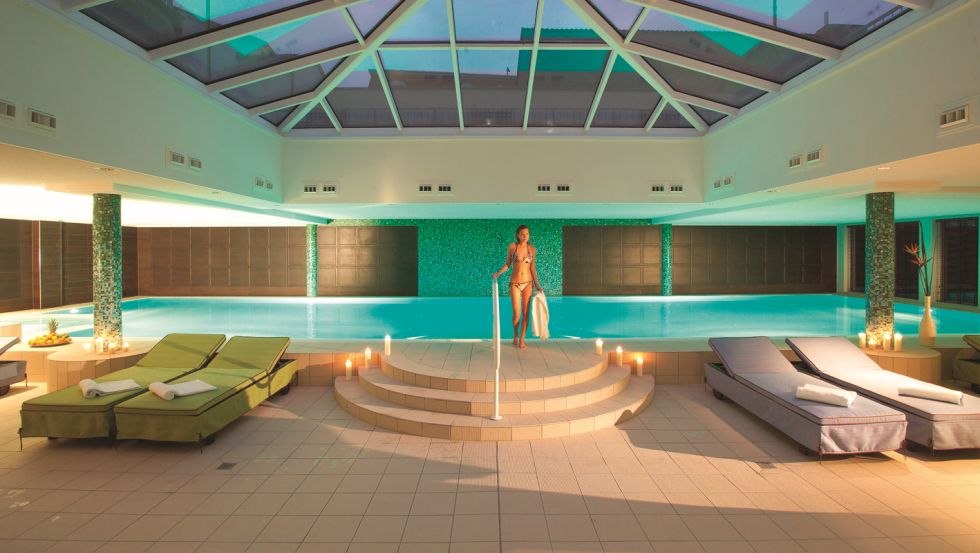 Our 20-meter swimming pool is ideal for swimming laps or just letting yourself drift. // © DAS AHLBECK/ Manfred Felder Our 20-meter swimming pool is ideal for swimming laps or just letting yourself drift. // © DAS AHLBECK/ Manfred Felder
