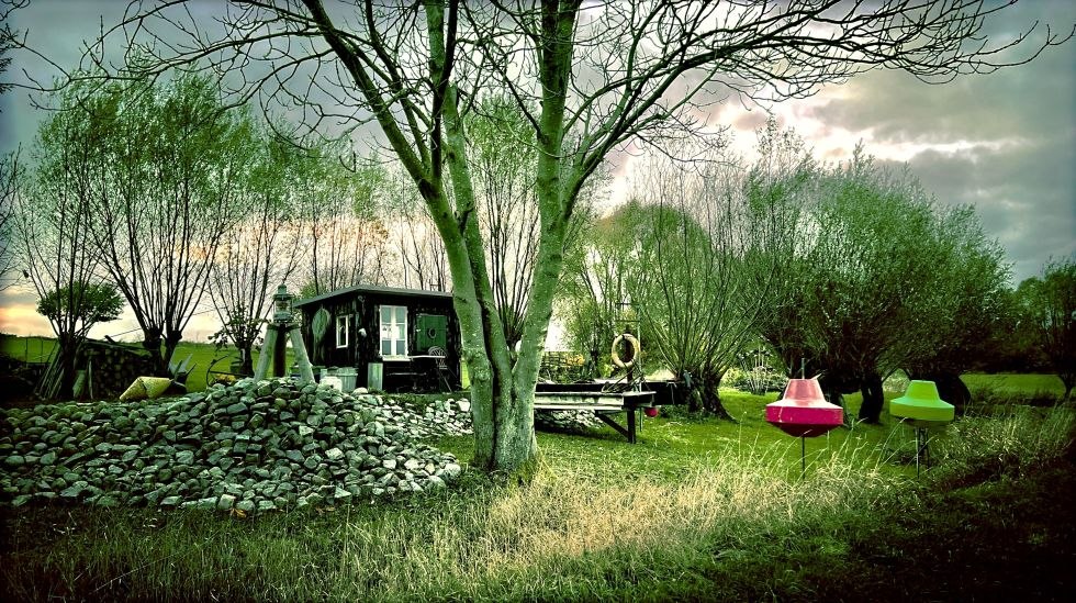 &copy; Erik R&uuml;ffler