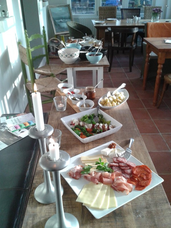 Caf&eacute; in de Alte B&uuml;dnerei // &copy; Alte B&uuml;dnerei/Schr&ouml;ter