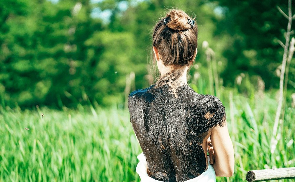 For rheumatic diseases peat applications can provide relief // &copy; MV-T/H2F