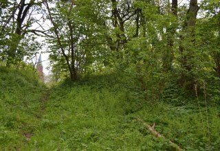 View from the castle interior over the rampart to the Pantlitz church // © Lutz Werner View from the castle interior over the rampart to the Pantlitz church // © Lutz Werner