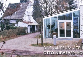 &copy; Niemeyer