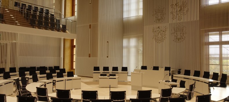 © Landtag Plenarsaal © Landtag Plenarsaal