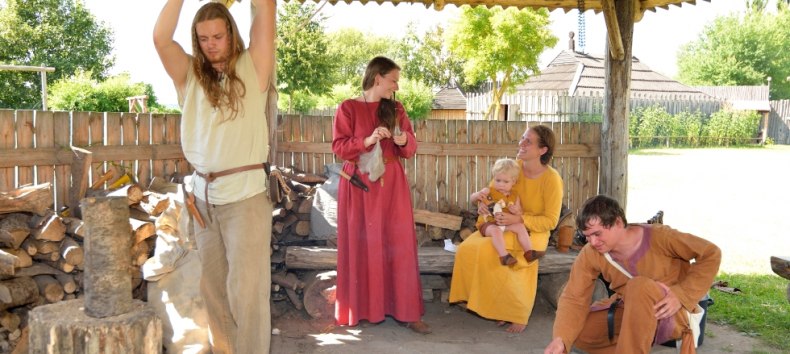 &copy; Slawendorf Neustrelitz