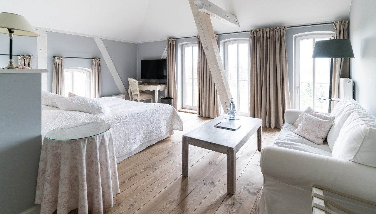 Hotelkamer op kasteel Gamehl, © Schloss Gamehl / DOMUSimages Alexander Rudolph