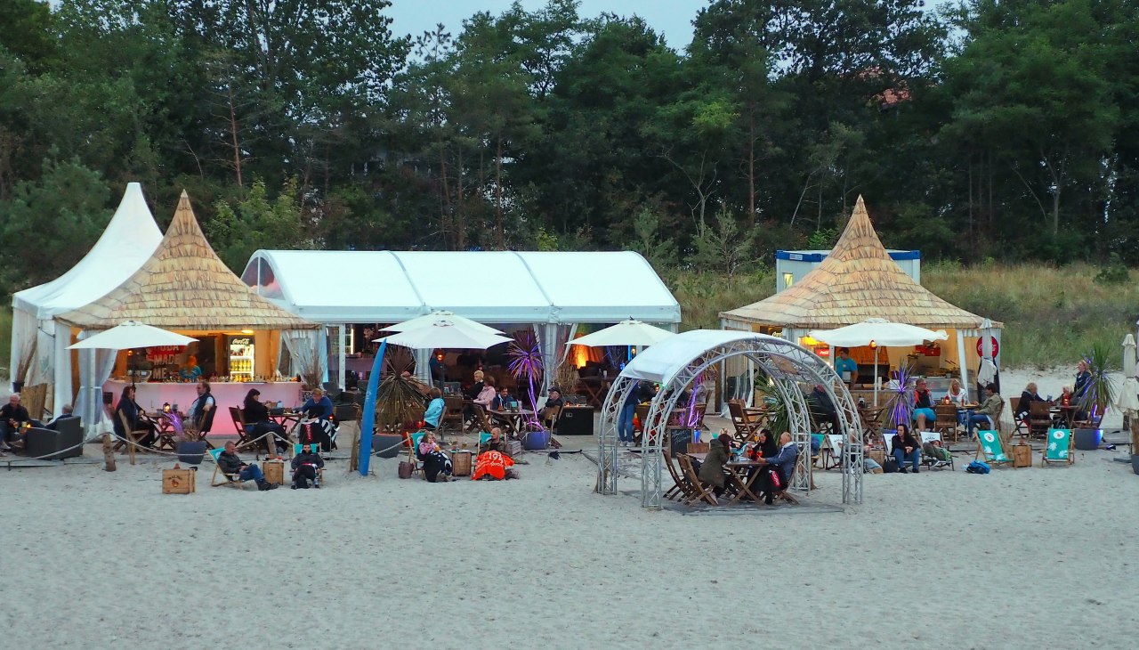 Zmierzch w salonie plażowym Boltenhagen, © KV Boltenhagen
