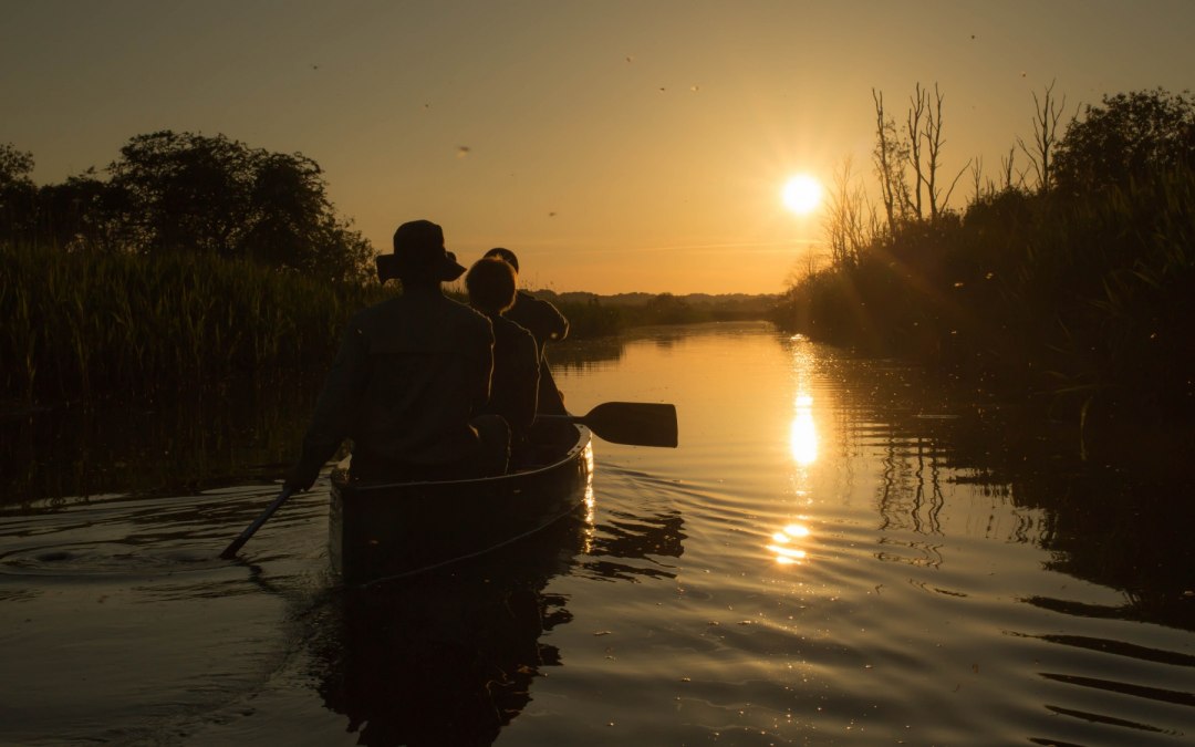 Ervaar de avondsfeer op de rivier in een kano, © Angelika Reifarth