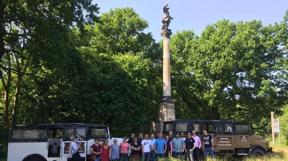 Tourgroep voor de Pruisische Zuil bij Groß Stresow, © Volker Barthmann