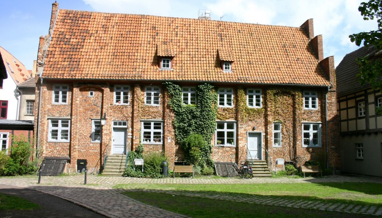 012_Latijnse_school_grot_zicht_binnenplaats_Nikolaikirche, © TZ HST 012_Latijnse_school_grot_zicht_binnenplaats_Nikolaikirche, © TZ HST