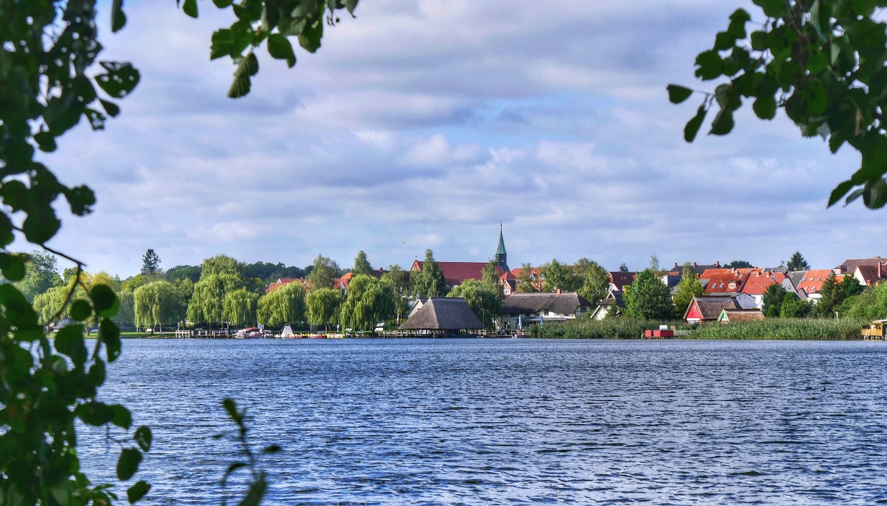 View to the city with Hüden and city church, © Gabriele Riech