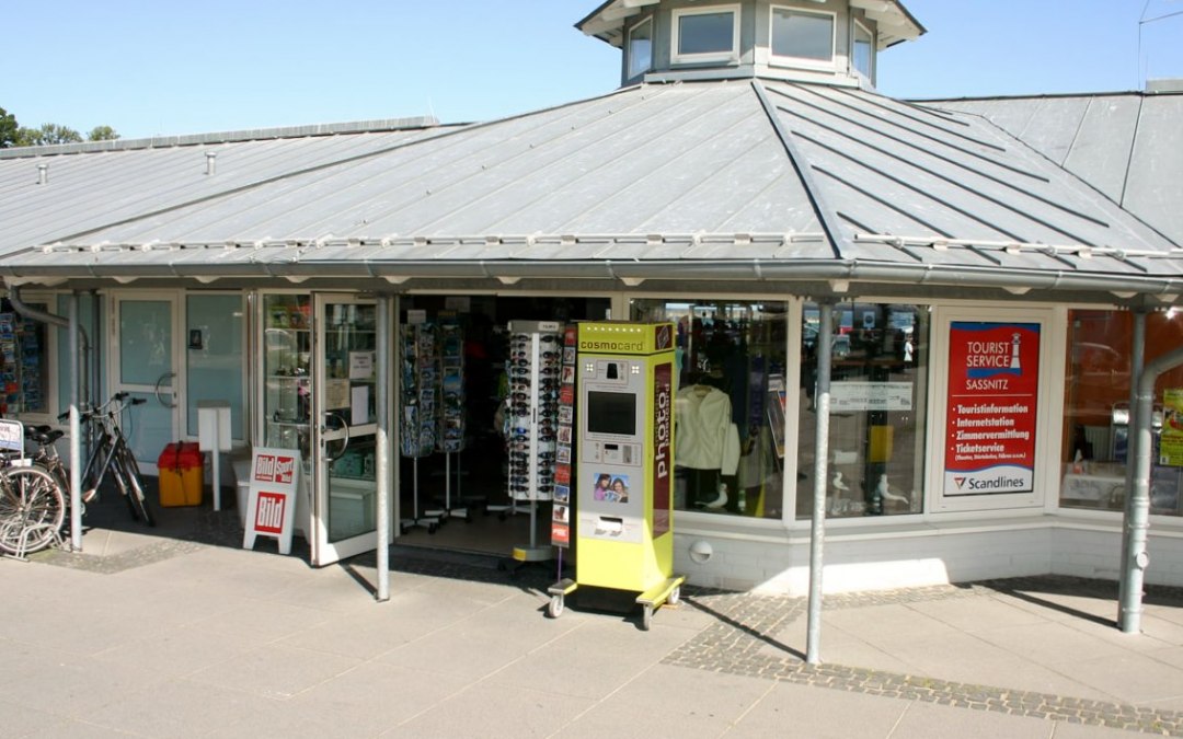 Tourist Service Sassnitz aan de voet van de pier, © Tourist Service Sassnitz