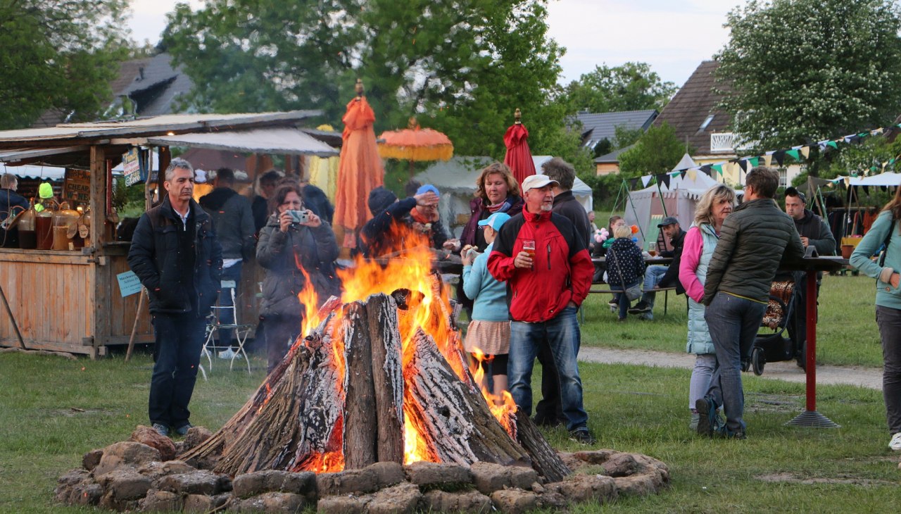 Rechlin_20230520_20_37_06, © Cocolorus Budenzauber / TDG Rechlin mbH Rechlin_20230520_20_37_06, © Cocolorus Budenzauber / TDG Rechlin mbH