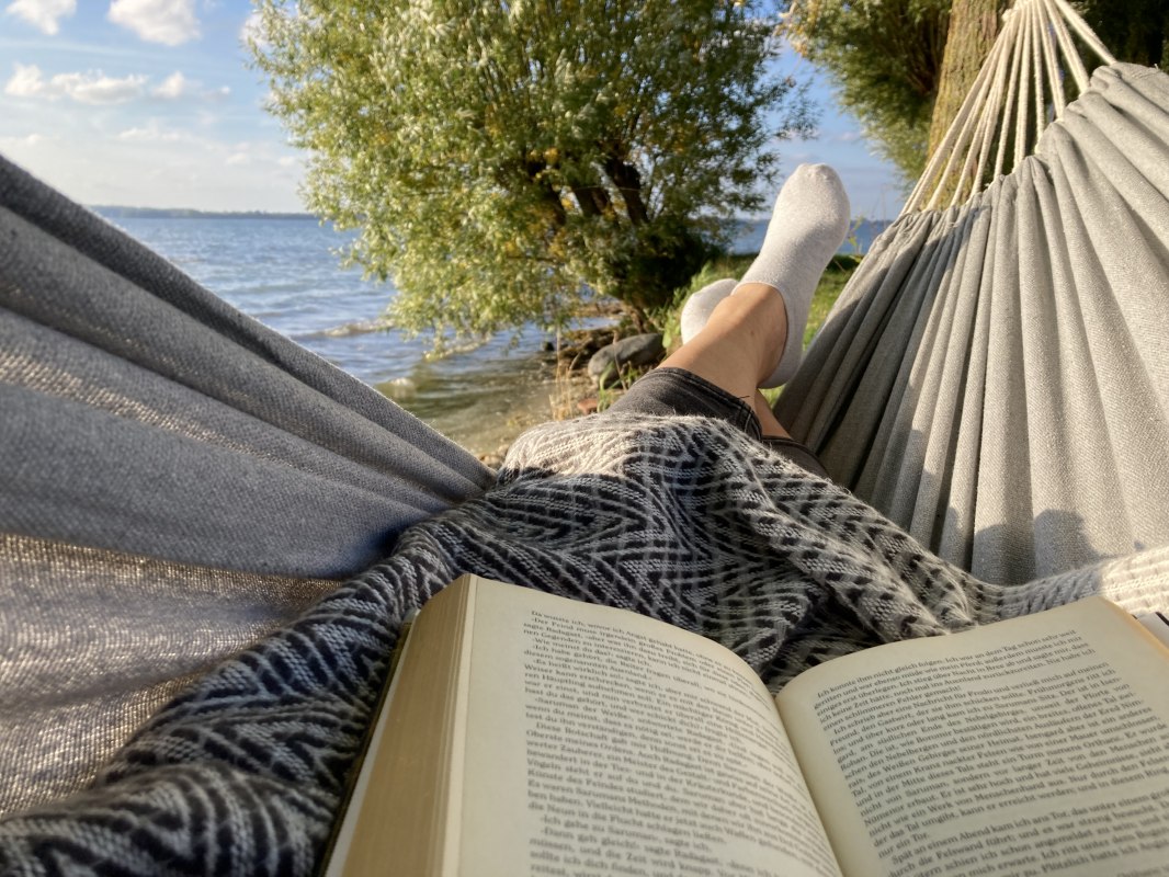 Szczęśliwy jest ten, kto spakował hamak... // &copy; Janine Kissel