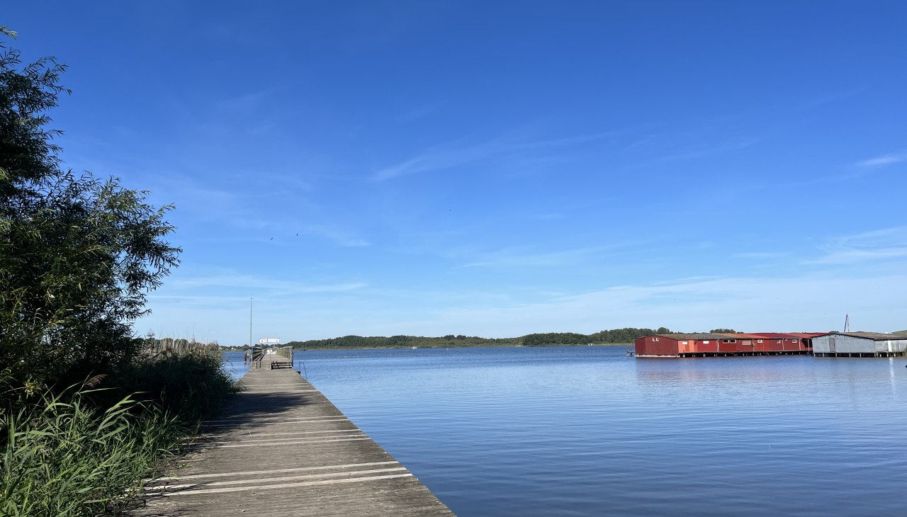 Plaża Rechlin z molo, &copy; TDG Rechlin mbH