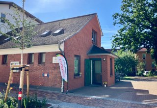 LKG Greifswald Community Center, Greifswald Regional Church Community // © Landeskirchliche Gemeinschaft Greifswald LKG Greifswald Community Center, Greifswald Regional Church Community // © Landeskirchliche Gemeinschaft Greifswald