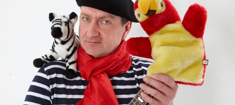 &copy; Eric Tschernow