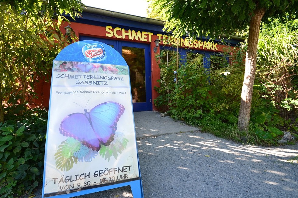 Butterfly park in Sassnitz - entrance // © Tourismuszentrale Rügen Butterfly park in Sassnitz - entrance // © Tourismuszentrale Rügen