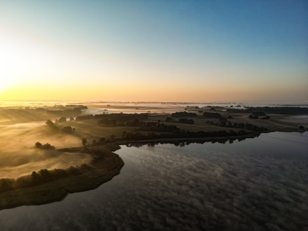 Letnie bistro w Gustow Nature Oasis // &copy; Florian Melzer/im-jaich