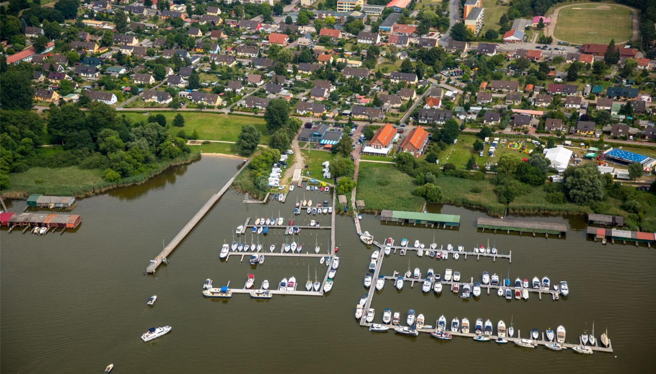 Port żeglarski Rechlin, © TDG Rechlin mbH / Hans Blossey