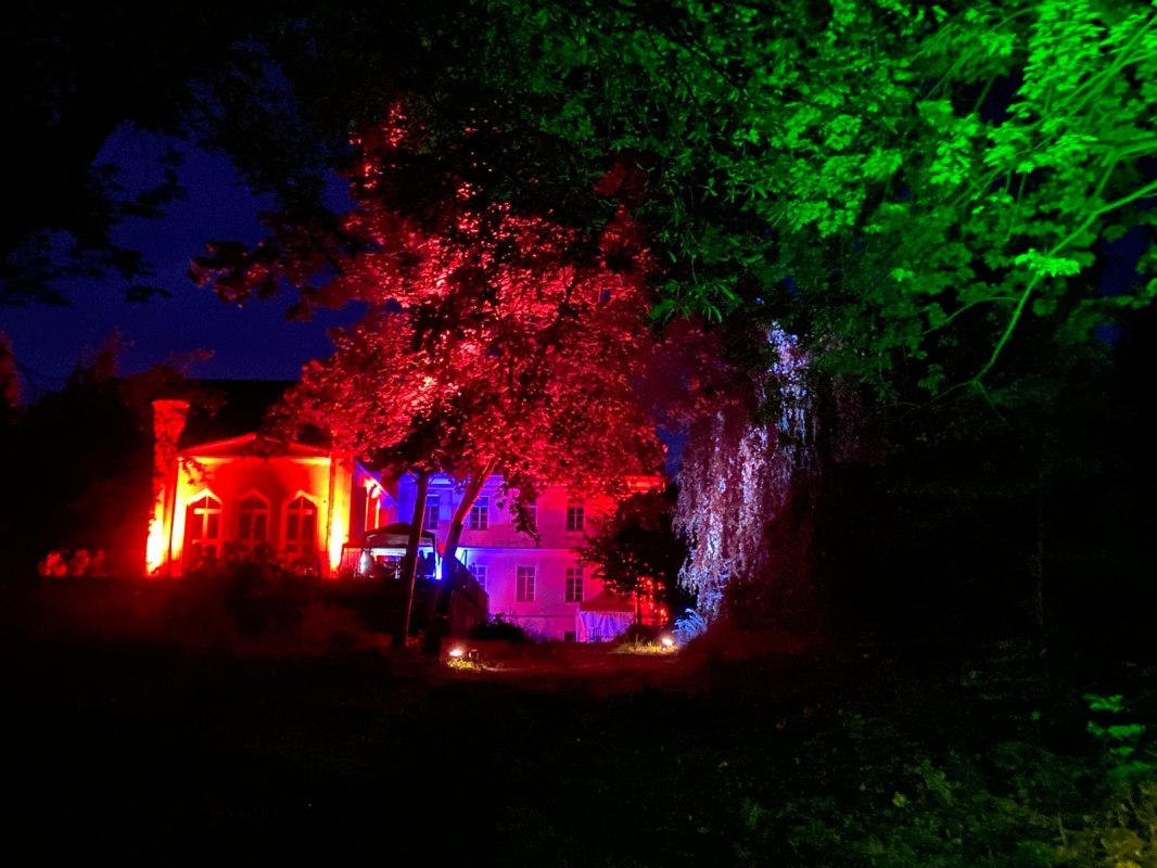 Atmospheric lighting of the old castle // © Björn Koch Atmospheric lighting of the old castle // © Björn Koch