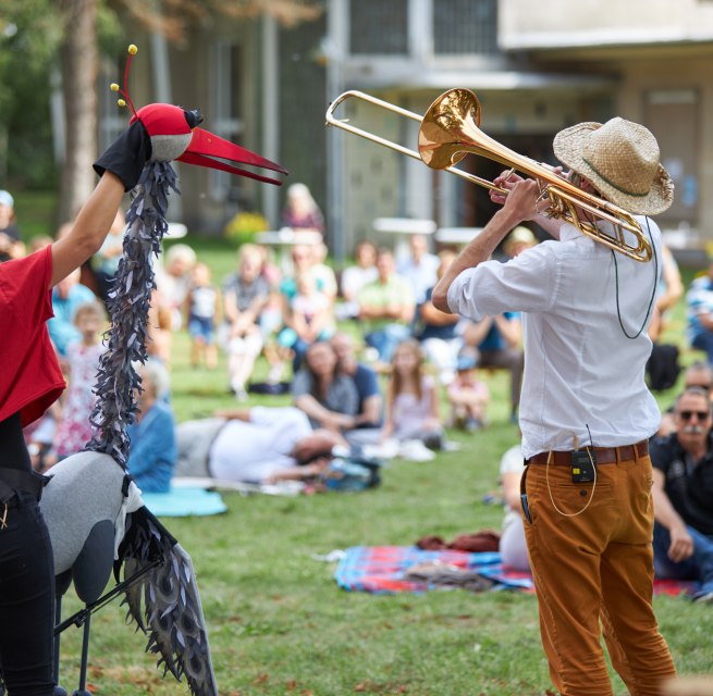 &copy; Oliver Borchert