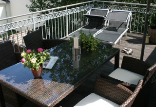 Enjoy your breakfast on the large balcony // &copy; Fam. Borkers