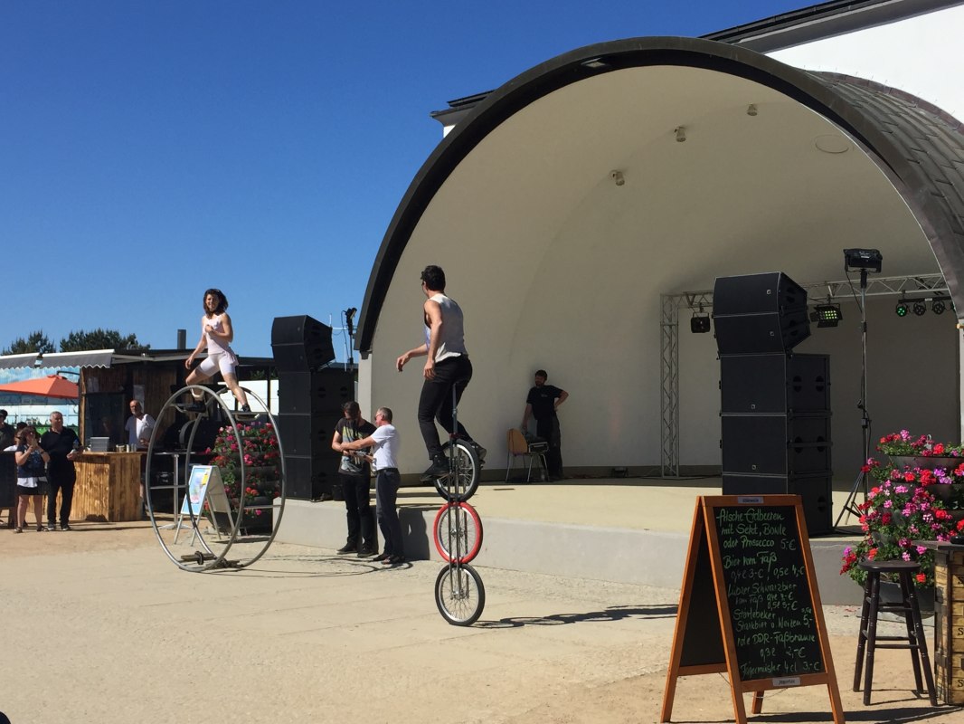 Radość z Zielonych Świątek na kolorowym targu, &copy; Pfingstspa&szlig; Kleinkunstfestival in Zinnowitz auf Usedom.JPG