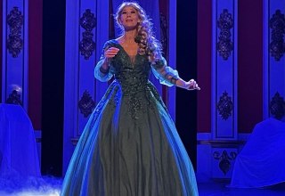 © Theater Hits © Theater Hits