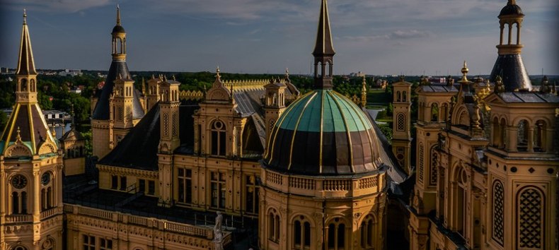 Dachlandschaft // &copy; &copy; J&ouml;rg Schmidt - ARS Foto + Consulting GmbH