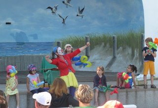 &copy; Clownin_Viola_Julia_Wegehaupt.jpeg