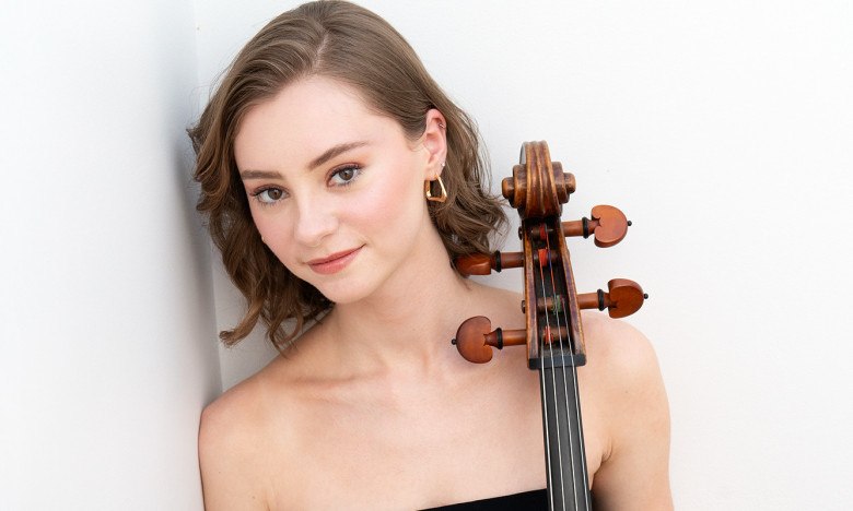 &copy; &copy; J Henry Fair