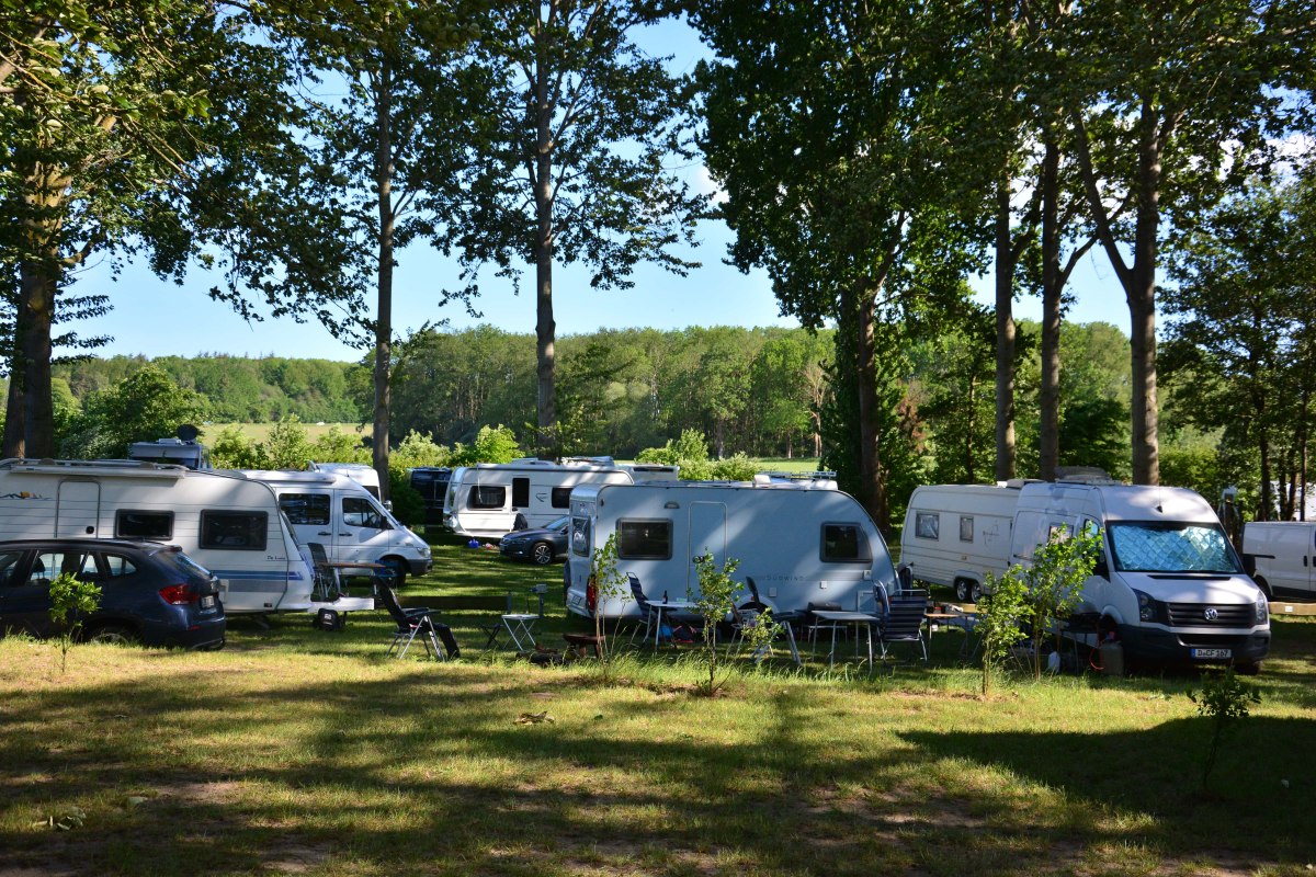 Pitch on the water, &copy; Jennifer Neumann