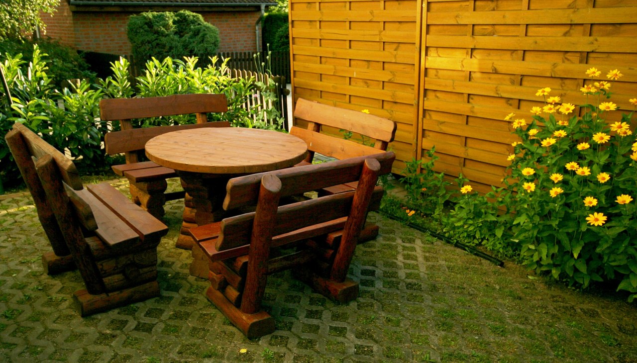 De barbecueplaats bevindt zich naast het vakantiehuis, © Andreas Hollstein De barbecueplaats bevindt zich naast het vakantiehuis, © Andreas Hollstein