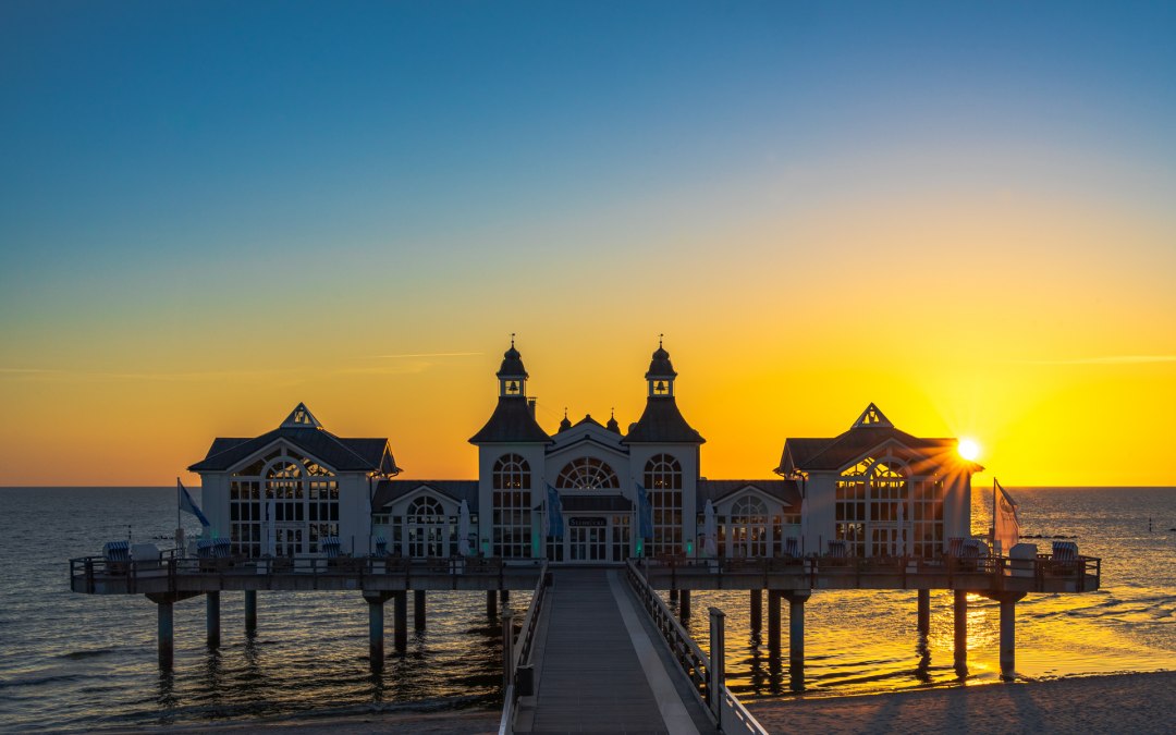 De beroemde pier van Sellin is het hele jaar door een toeristische trekpleister op Rügen. Hij ligt in de directe omgeving van het Park Hotel Sellin., © Celina Häfker/ Shunjit D´Costa