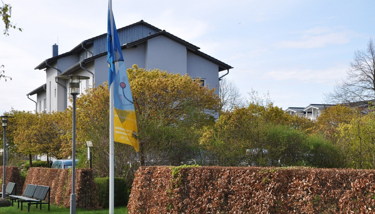 Bogato wyposażone mieszkania wakacyjne na wysokim brzegu Rugii, &copy; TMV