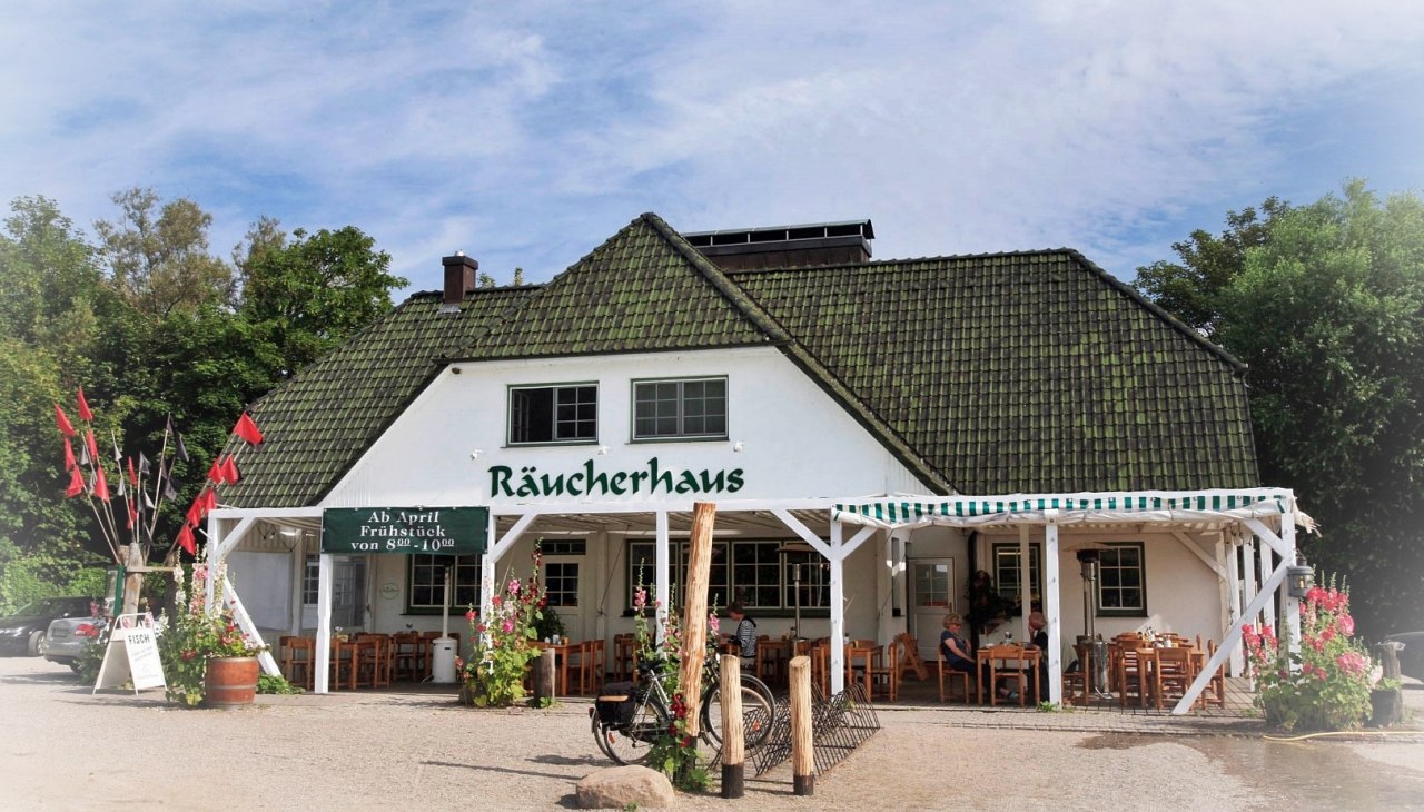 Räucherhaus at the Althagen Harbour, © Räucherhaus Ahrenshoop · Foto Marie Klus