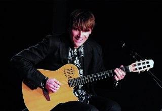 © https://www.kunsthalle-kuehlungsborn.de/event/oliver-bostroem-duo-gitarrenfestival/