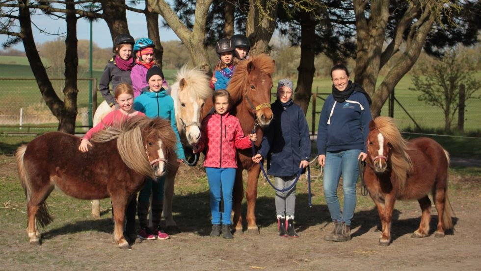 Op paardrijvakantie voor kinderen naar de IJslandse stoeterij von der Waydbrink, © Islandgestüt von der Wadybrink