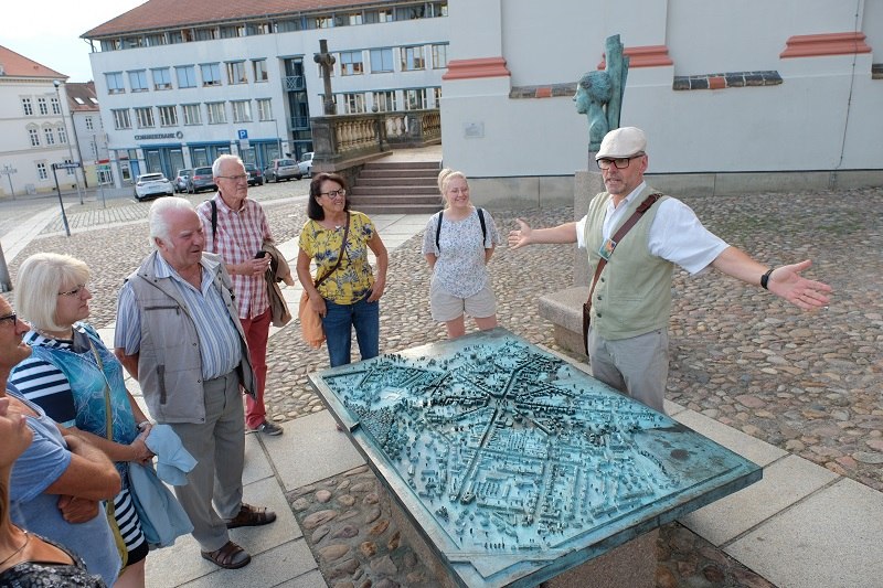 Rondleiding door de stad, © Stadt Neustrelitz/ Sebastian Haerter