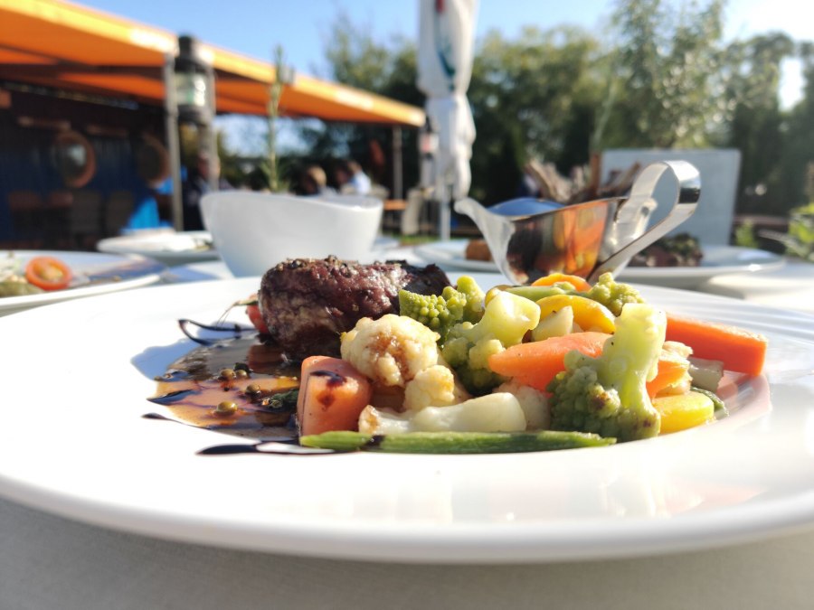 Restauracja "Captains Inn", © Kuhnle Tours