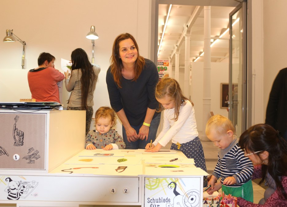 Creative hours with the family, © Staatliches Museum Schwerin