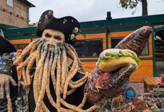 &copy; Die Raeucherei Goehren