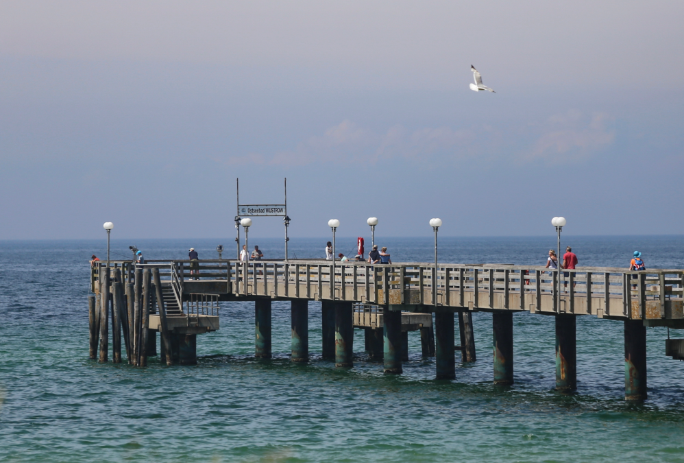 Baltic resort Wustrow pier, &copy; TMV/Gohlke