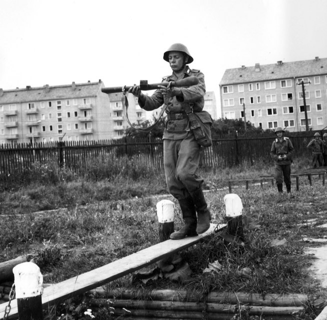 &copy; DEFA-Stiftung