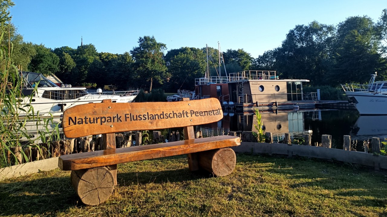 Port Stolpe na obszarze odpoczynku dla wędrowców Peene Water Kemping, © Tobias Oertel, Spantekow Port Stolpe na obszarze odpoczynku dla wędrowców Peene Water Kemping, © Tobias Oertel, Spantekow