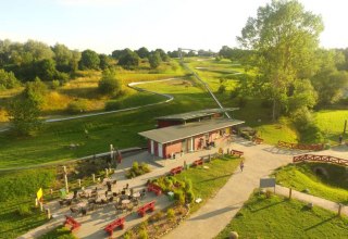 Widok z lotu ptaka na letni tor saneczkowy w Bad Doberan, © Kristina Dirkner