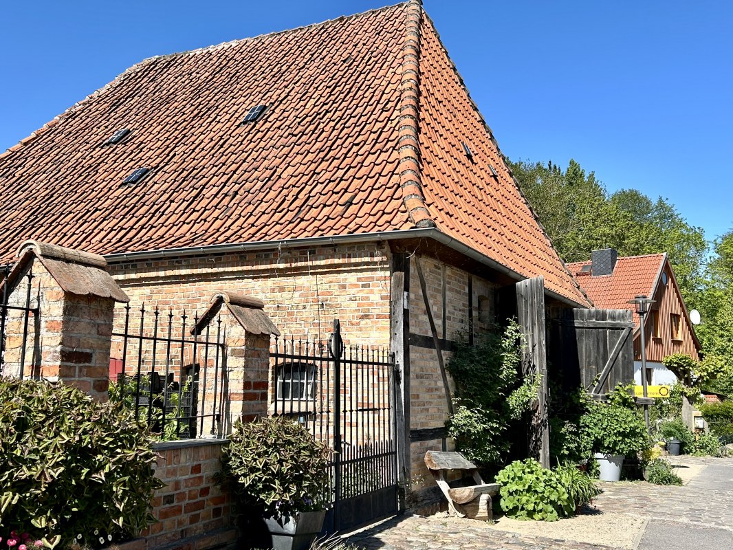 Former barn in Klütz // © Förderverein Literaturhaus "Uwe Johnson" Former barn in Klütz // © Förderverein Literaturhaus "Uwe Johnson"