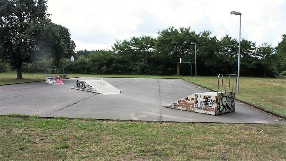 Skater track at the residential area- Am Waldesrand, &copy; Stadt L&uuml;btheen