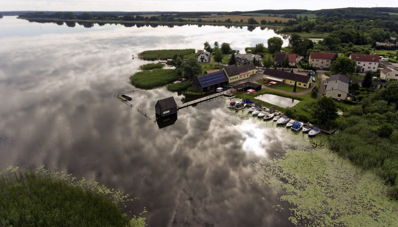 Fishing farm Wesenberg, &copy; Seenfischerei "Obere Havel" eG