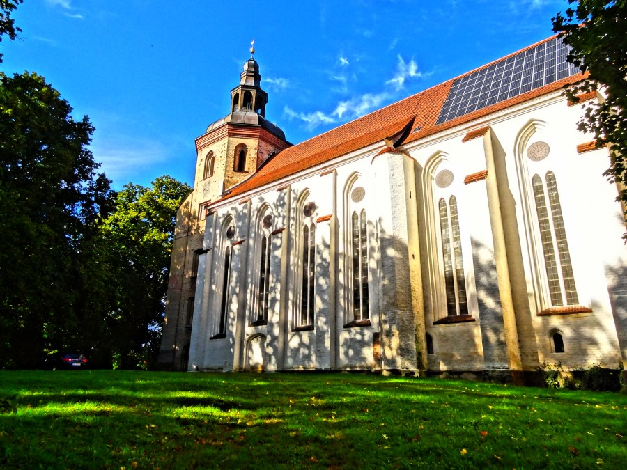 Kościół św. Jana w Mirowie, © Mecklenburgische Kleinseenplatte Touristik GmbH